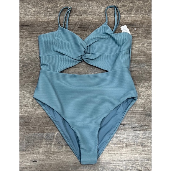 L*SPACE Kyslee Twisted Cutout One-Piece Swimsuit Size XL - Picture 4 of 7